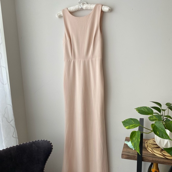 Light pink gown - Picture 1 of 2
